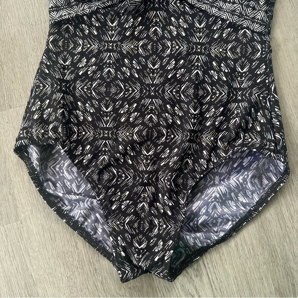 Miraclesuit women’s approximate